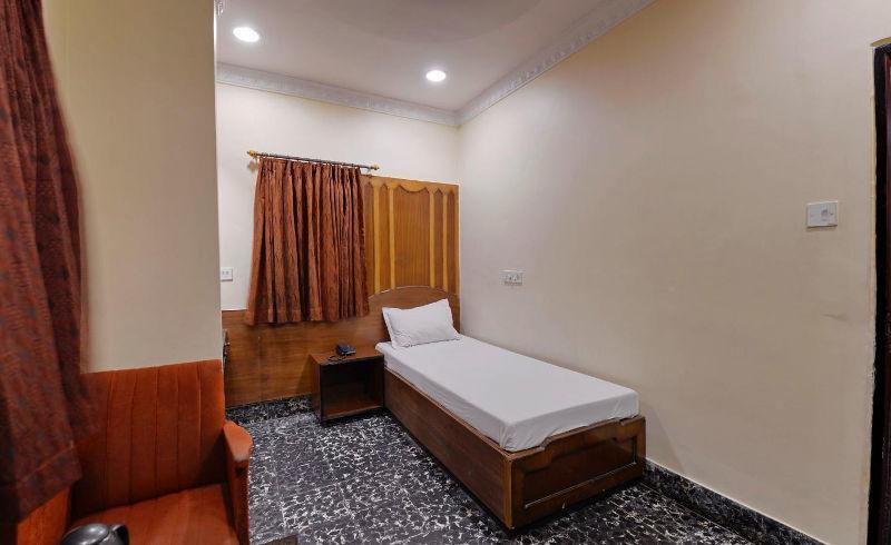 Hotel Heera Kolkata Ngoại thất bức ảnh