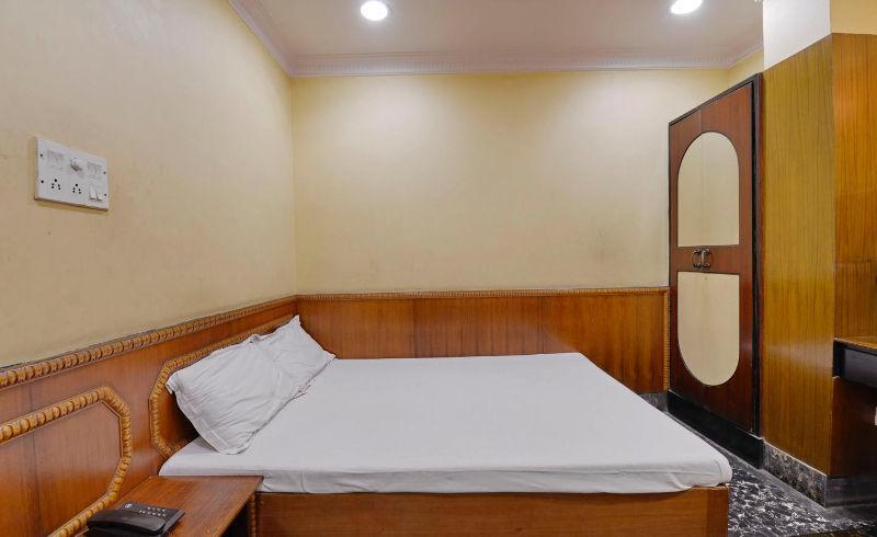 Hotel Heera Kolkata Ngoại thất bức ảnh