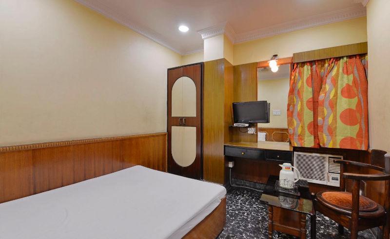 Hotel Heera Kolkata Ngoại thất bức ảnh